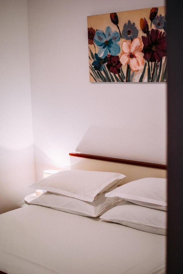 Apartment Franic Подстрана Екстериор снимка