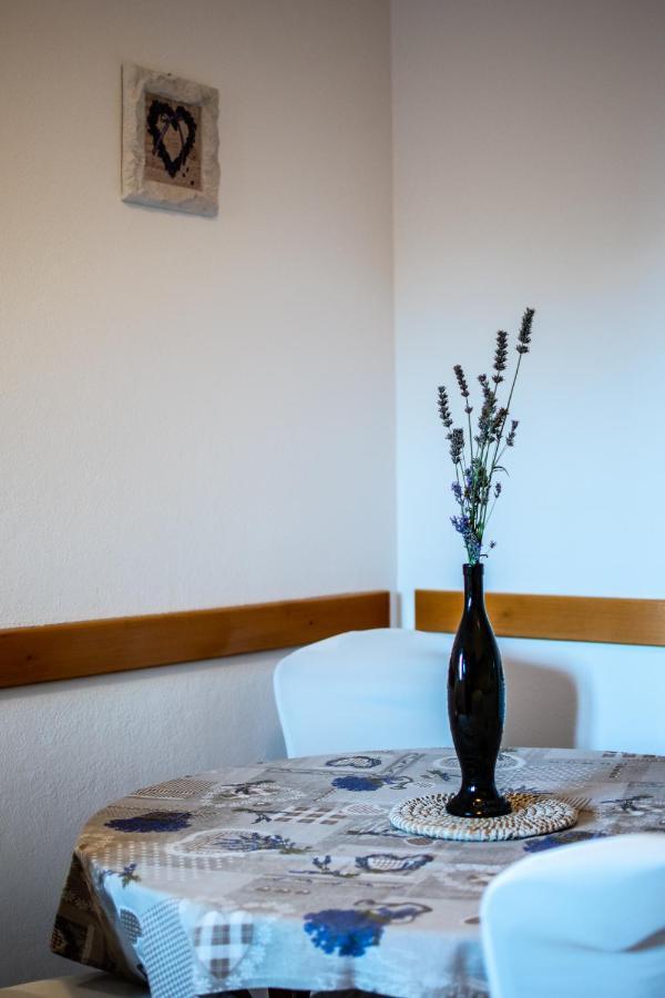 Apartment Franic Подстрана Екстериор снимка